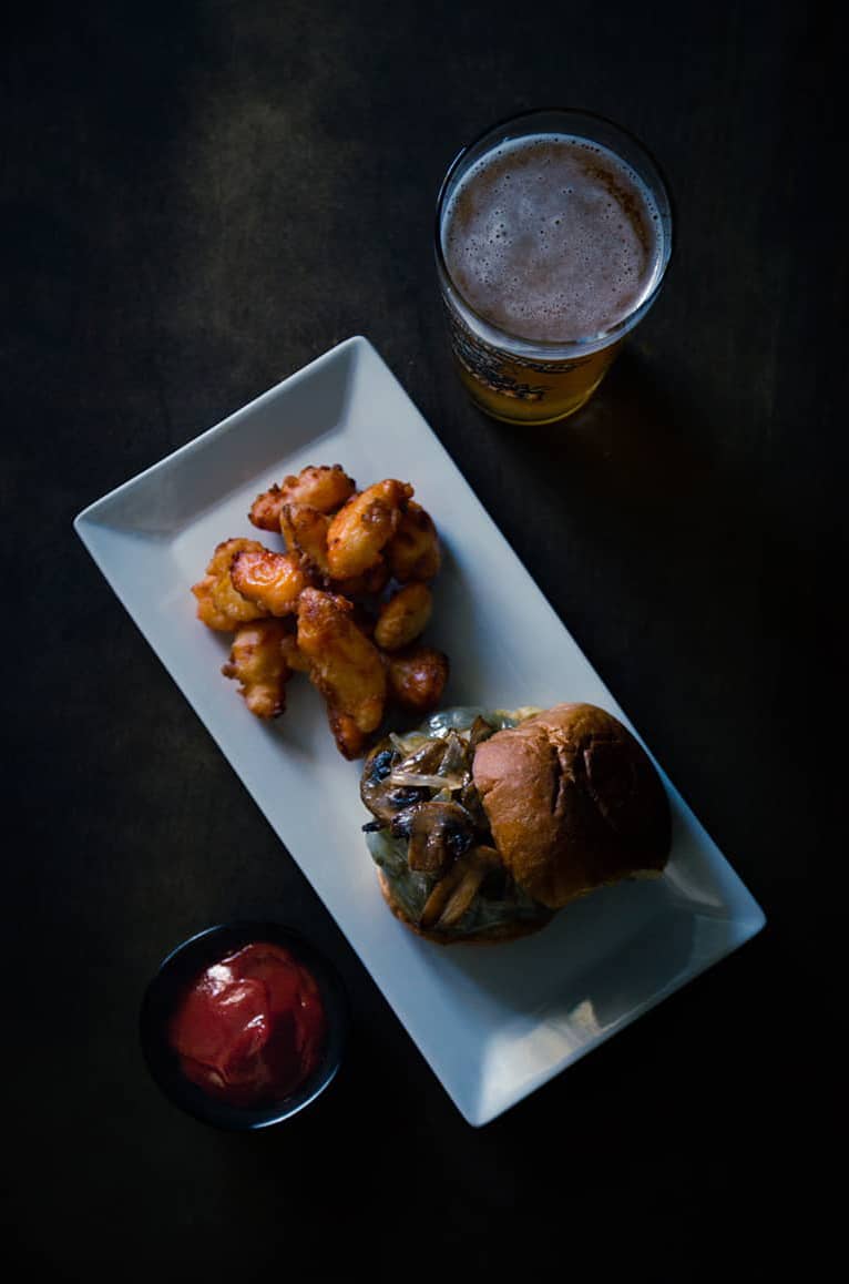 Cheeseburger with cheese curds